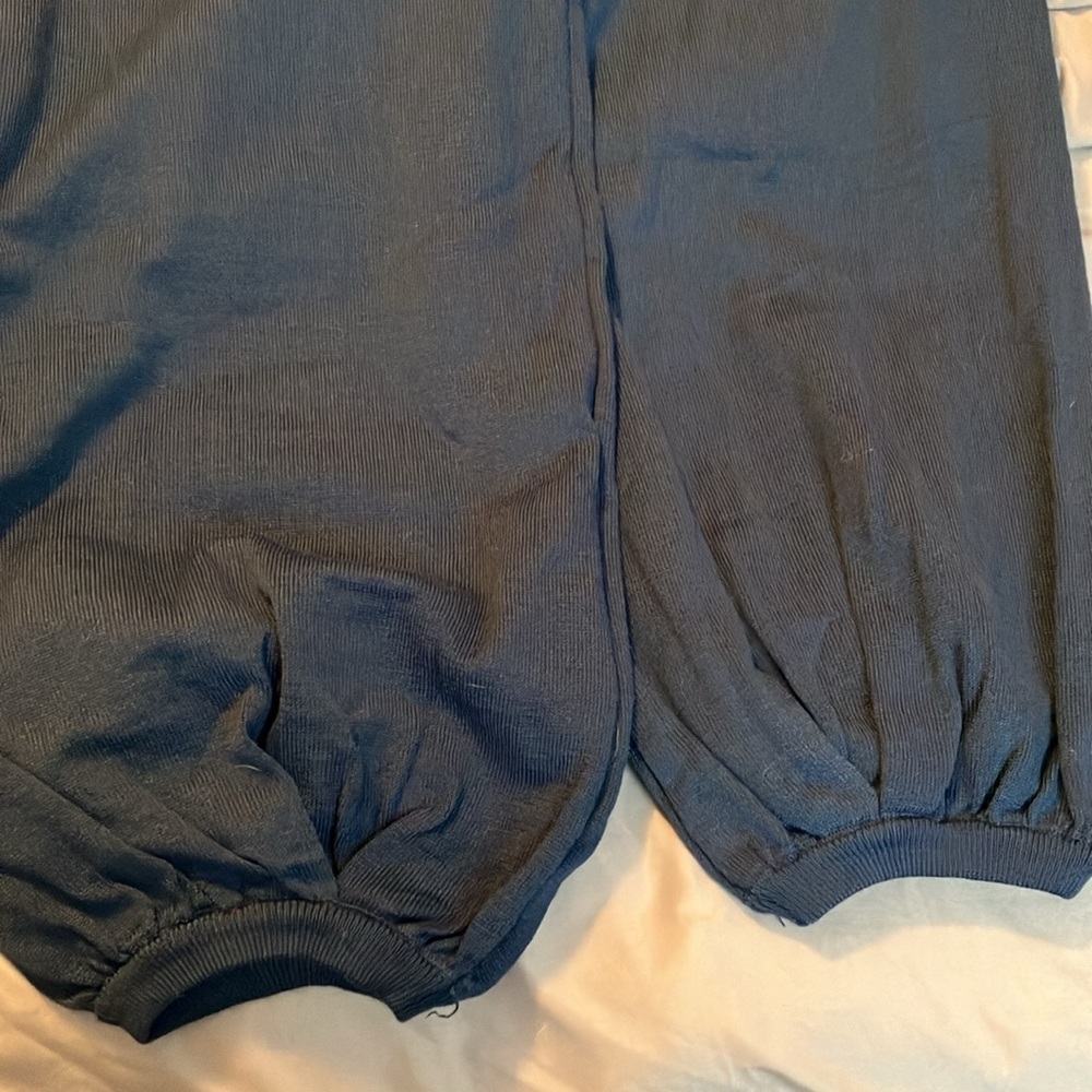 Two-tone two-pc track suit. Travel suit. - Picture 5 of 6